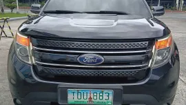 2013 Ford Explorer V6 4x4 Automatic Gas  Top of the line 