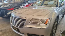 2013 Chrysler 300 C Automatic 