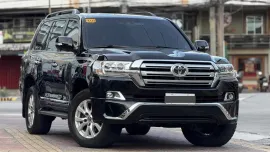 HOT!!! 2018 Toyota Land Cruiser LC200 VX for sale at affordable price