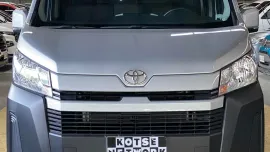 HOT SALE!!! 2024 Toyota Commuter 2.8 M/t, 4k Mileage Only ₱1.698