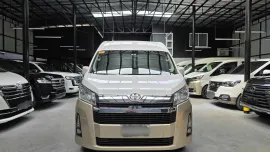 2020 TOYOTA GL GRANDIA TOURER ARTISTA VAN