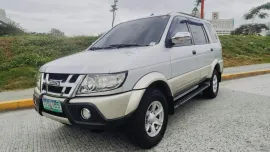 2012 Isuzu XUV Special Edition