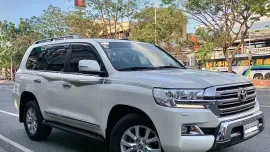 Pearlwhite 2019 Toyota Land Cruiser SUV / Crossover For Sale