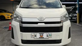 2021 Toyota Hiace Commuter Deluxe 2.8L