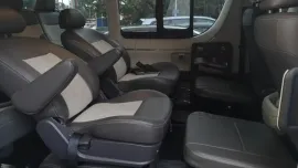 2020 Toyota Hiace Grandia GL with mod captain seats, laptop table etc