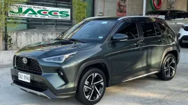 HOT!!!! 2023 Toyota Yaris Cross 1.5 V for sale at affordable price! 