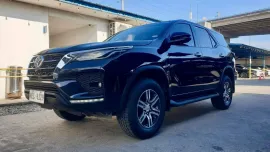 Used 2021 Toyota Fortuner  2.4 V Diesel 4x2 AT for sale in good condition