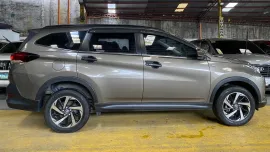 2022 Toyota Rush 1.5 G A/t 7Seaters ₱865 Nego upon viewing.