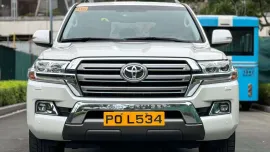 HOT!!!! 2019 Toyota Land Cruiser LC200 VX Premium for sale at affordable price!