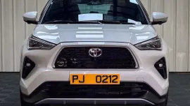 HOT!!! 2023 Toyota Yaris Cross V CVT for sale at affordable price!