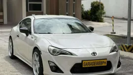 HOT!!! 2014 Toyota GT86 Loaded for sale at affordable price! 