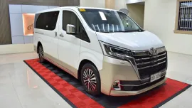 2022 Toyota Hiace Super Grandia Leather 2.8 AT 2.448m Negotiable Batangas Area