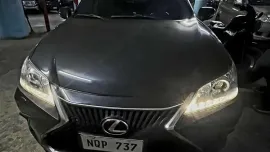 Sell 2010 Lexus Es 350  in Black