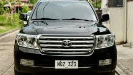 HOT!!! 2010 Toyota Land Cruiser 200 (LC200) VX for sale at affordable price!