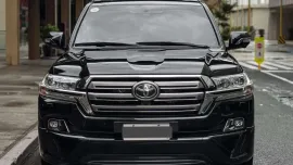 HOT!!! 2017 Toyota Land Cruiser LC200 for sale at affordable price!