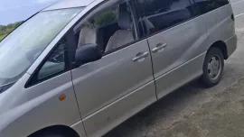 Affordable SUV Toyota estima 