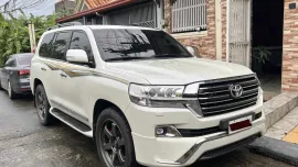HOT!!! 2016 Toyota Land Cruiser 200 for sale at affordable price! 