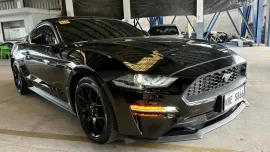 2023 FORD MUSTANG ECOBOOST FASTBACK A/T. 