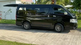 2014 Toyota Hiace GL Grandia – Automatic Diesel (14–16 Seater)