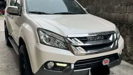 HOT!!! 2016 Isuzu MUX 3.0 4x2 Limited for sale at affordable price! 
