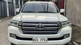 HOT!!! 2018 Toyota Land Cruiser LC200 for sale at affordable price!