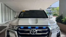 HOT!!! 2022 Toyota Land Cruiser LC200 VX Bulletproof level 6 Inkas for sale at affordable price! 