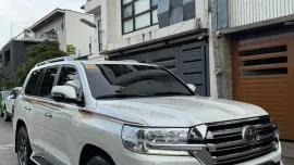 HOT!!! 2018 Toyota Land Cruiser LC200 for sale at affordable price! 