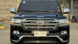 HOT!!! 2019 Toyota Land Cruiser LC200 Bulletproof level 6 for sale at affordable price! 