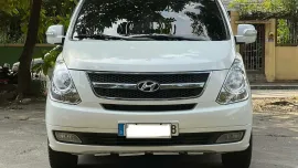 HOT!!! 2017 Hyundai Starex VGT Platinum for sale at affordable price! 