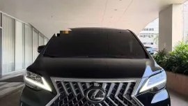 HOT!!! 2022 Lexus LM350 (4-seater Executive lounge) for sale at affordable price! 