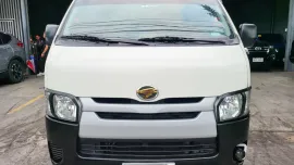 ✅Toyota Hiace Commuter 2023 3.0 50K KM Manual