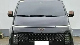 HOT!!! 2023 Hyundai Staria Premium + AWD for sale at affordable price! 