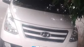 GRAND STAREX 2 GL 2017 MANUAL TCI