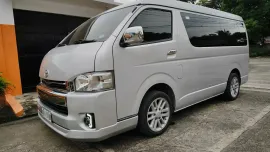 Toyota Grandia Gl 2017