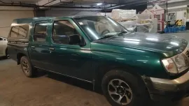 RUSH sale! Green 2004 Nissan Frontier Pickup 