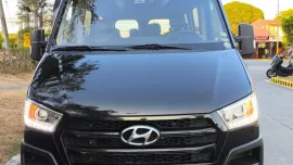 HYUNDAI H350  2018 Manual For Sale!