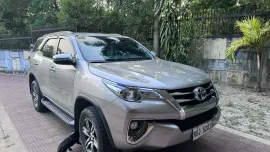Toyota fortuner 2.4 G MT transmission 4x2 diesel