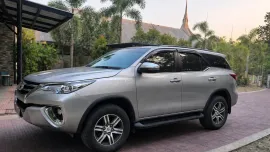 Toyota fortuner 2.4 G MT transmission 4x2 diesel