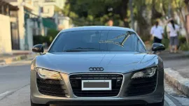 HOT!!! 2011 Audi R8 V8 Rear Engine Supercar for sale at affordable price! 