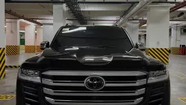 HOT!!! 2025 Toyota Land Cruiser 300 ZX Bulletproof Level 6 for sale at affordable price!