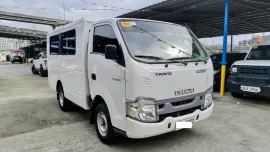 Selling White 2023 Isuzu Traviz 2.5L L second hand