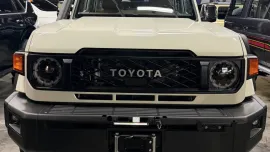 Brand New 2026 Toyota Land Cruiser 76 Diesel A/T 40th Anniversary Edition LC76 LC 76 Dubai Version