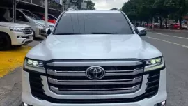 HOT!!! 2024 Toyota Land Cruiser LC300 3.3 V6 ZX for sale at affordable price! 