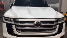 (BULLETPROOF) 2026 Toyota Land Cruiser 300 ZX Armored Level 6 - Brand New - LC300 / LC 300
