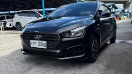 FOR SALE!!! Black 2020 Hyundai Reina  GL 4AT affordable price