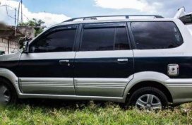 Toyota Revo 2003 P275,000 for sale
