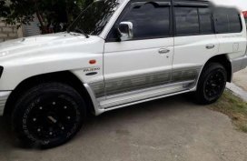 Mitsubishi pajero fielmaster 4x4 manual