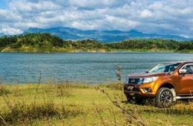 Nissan np300 calibre for sale