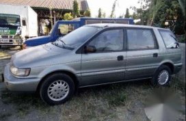 Mitsubishi space wagon 92 model