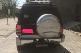 Mitsubishi Pajero Fieldmaster local